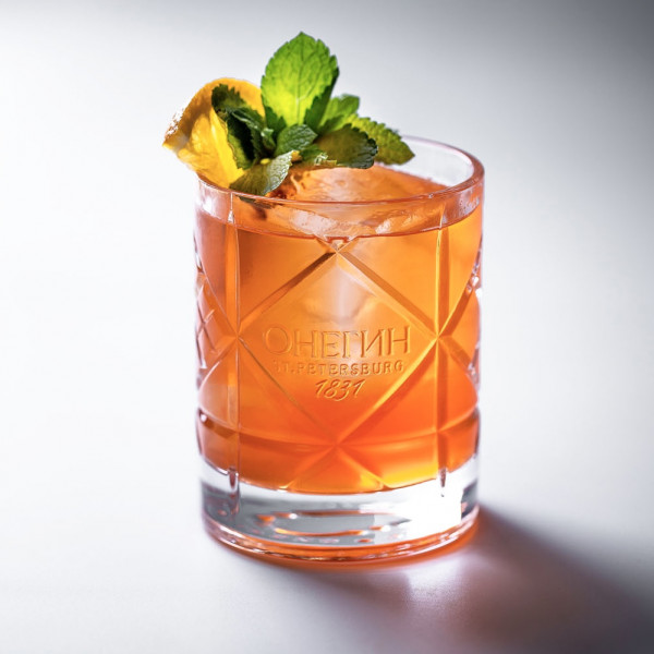 Gourmet Spritz (Онегин Gourmet грейпфрут, игристое брют, тоник) Gourmet Spritz (Онегин Gourmet грейпфрут, игристое брют, тоник)